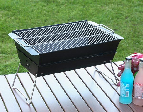 Black Rectangle Foldable Grill with foldable flexible legs easy portable and save space