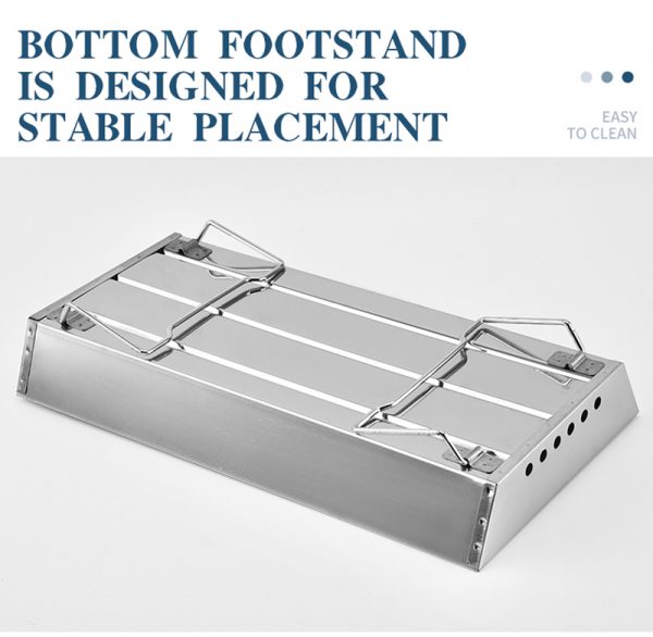 outdoor barbeque grill with foldable legs in details